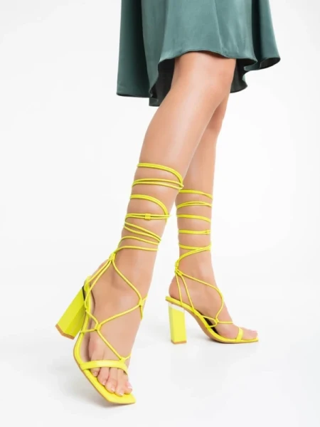 Shantaya sárga női szandál ökológiai bőrből