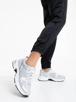 Dunya ezüstszínű női sportcipő textil anyagból