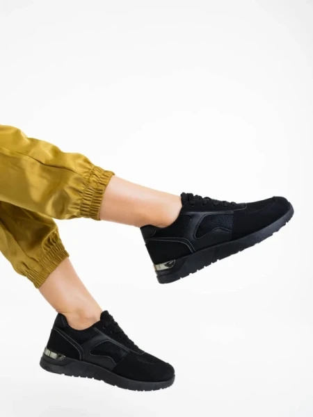 Laraine fekete női sportcipő textil anyagból