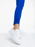 Rasine fehér női sportcipő ökológiai bőrből