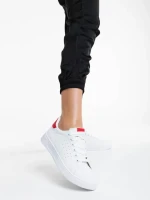 Rasine fehér és piros női sportcipő ökológiai bőrből