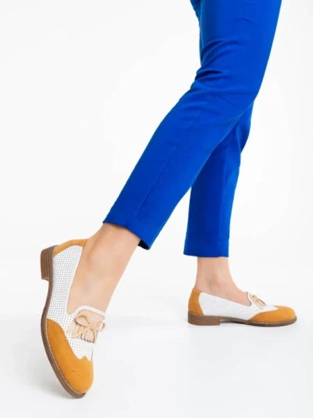 Carmen tevebarna női félcipő ökológiai bőrből