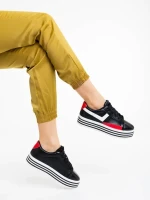 Gratiela fekete női sportcipő ökológiai bőrből