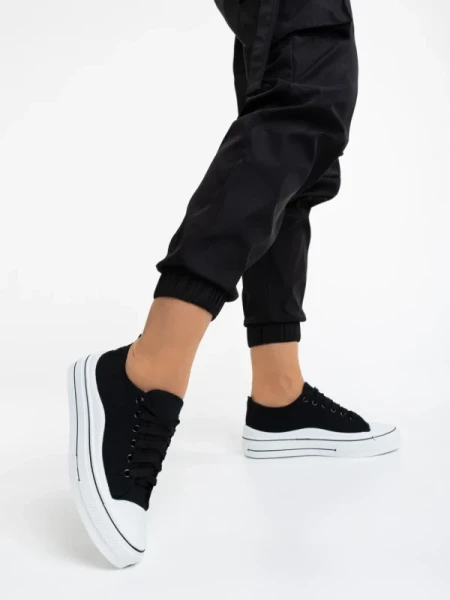 Leony fekete női tornacipő, textil anyagból készült