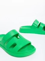 Mika zöld női papucs szintetikus anyagból