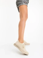 Kaylie bézs női sportcipő textil anyagból