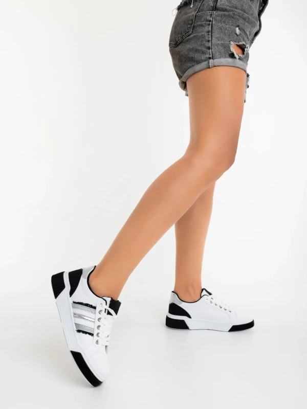 Pricilla fekete női sportcipő ökológiai bőrből