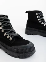 Jenima fekete női tornacipő textil anyagból