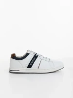 Gared fehér férfi sportcipő ökológiai bőrből