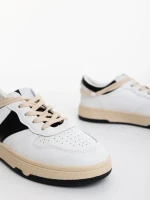 Petty fekete női sportcipő ökológiai bőrből