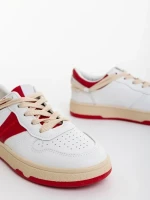 Petty piros női sportcipő ökológiai bőrből