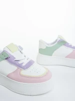 Kosara világos rózsaszin női sportcipő ökológiai bőrből