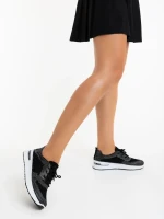 Kurika fekete női sportcipő textil anygaból