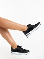 Kurika fekete női sportcipő textil anygaból