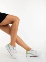 Lowery rózsaszin női sportcipő ökológiai bőrből