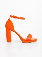 Flavina narancssárga női szandál ökológiai bőrből