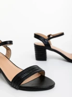 Oraza fekete női szandál ökológiai bőrből