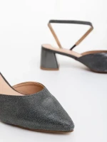 Zarva fekete női szandál textil anygaból