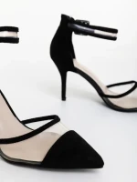 Floriette fekete női magassarkú cipő textil anyagból