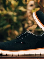 Alexie fekete férfi sportcipő textil anyagból