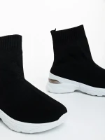 Verlana fekete női sportcipő textil anyagból