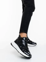 Varava fekete női sportcipő textil anyagból és szintetikus anyagból