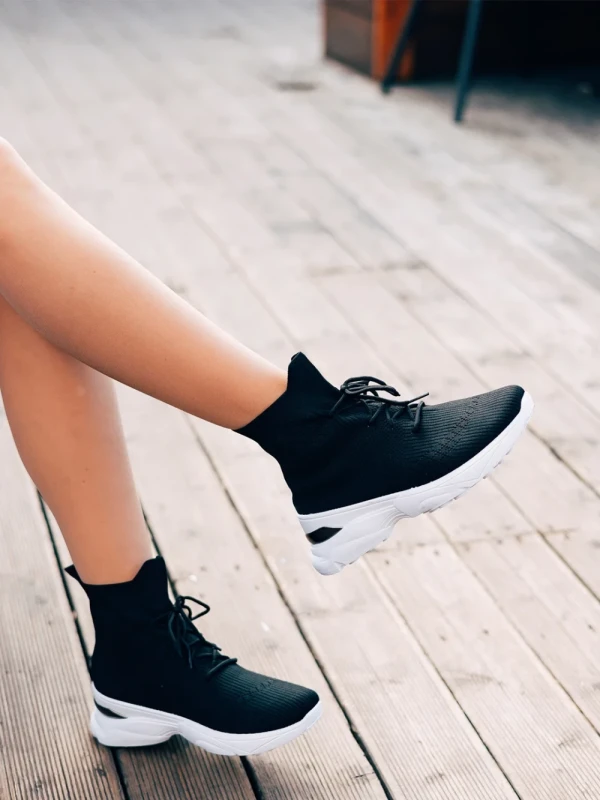 Mariposa fekete női sportcipő textil anyagból