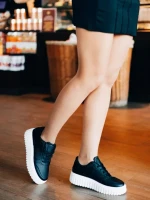 Diara fekete női sportcipő ökológiai bőrből