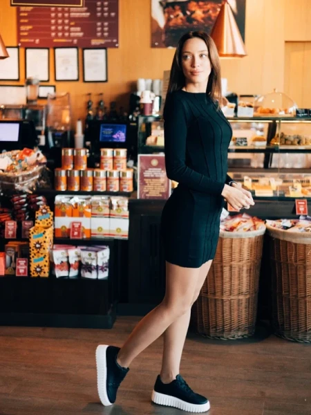 Diara fekete női sportcipő ökológiai bőrből