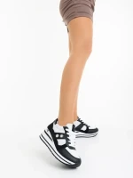 Agilica fekete fehér női sportcipő ökológiai bőrből és textil anyagból