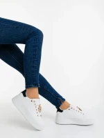 Amazera fekete női sportcipő ökológiai bőrből