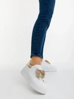 Zenara aranyszinű női sportcipő ökológiai bőrből