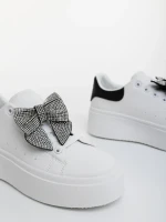 Zenara fekete női sportcipő ökológiai bőrből