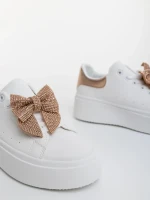 Zenara pezsgőszinű női sportcipő ökológiai bőrből