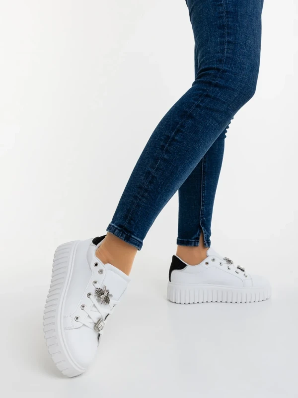 Captara fekete női sportcipő ökológiai bőrből