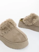 Azerin bézs női papucs textil anyagból