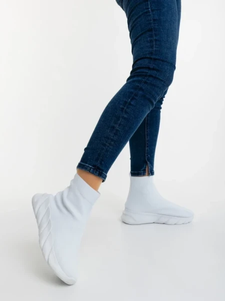 Razara fehér női sportcipő textil anyagból