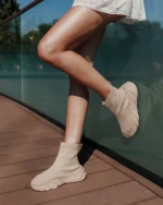 Razara bézs női sportcipő textil anyagból