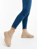 Razara bézs női sportcipő textil anyagból