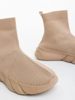 Razara bézs női sportcipő textil anyagból