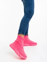 Razara rózsaszin női sportcipő textil anyagból