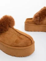 Temaria sötét tevebarna női papucs textil anyagból