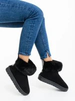 Ezera fekete női csizma textil anyagból