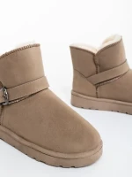 Diera bézs női csizma textil anyagból