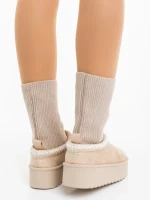 Diaza világos bézs női csizma textil anyagból