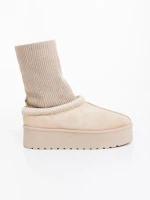 Diaza világos bézs női csizma textil anyagból