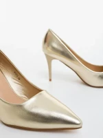 Namura aranyszinű női magassarkú cipő lakkozott ökológiai bőrből