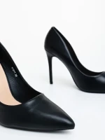 Nozura fekete női magassarkú cipő ökológiai bőrből