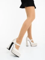 Regena bézs női magassarkú cipő textil anyagból