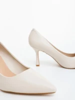 Zafrani bézs női magassarkú cipő ökológiai bőrből